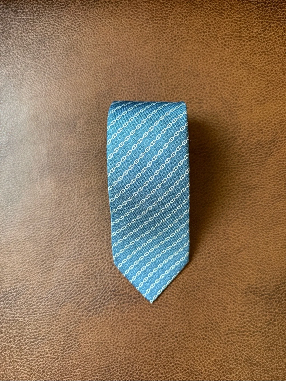 Hermès Silk Men's Tie - Classic Diagonal Chain Design